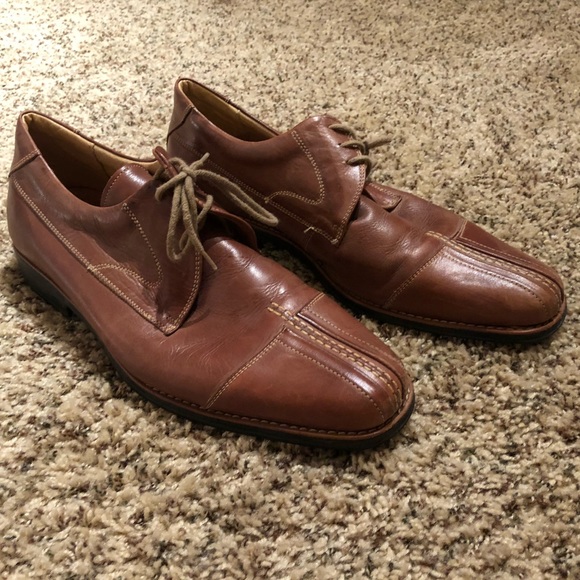Size 11 Men’s dress shoes - Picture 1 of 3
